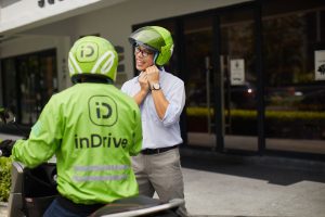 inDrive kenakan komisi 8%, harapkan subsidi BBM untuk ojol