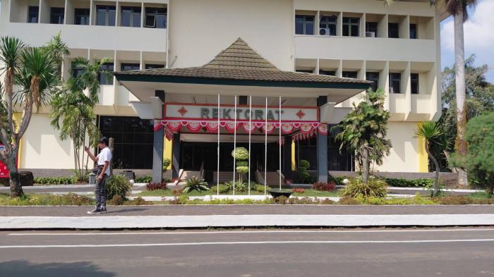 Ruangan Rektor Unsoed Disegel KPK, WR I Masih Berada di Kampus