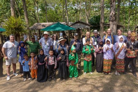Titiek Soeharto sambut kunjungan peraih Nobel dan tokoh dunia di TWNC