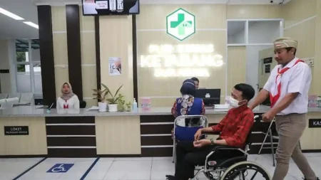 Ruang tunggu 63 puskesmas di Surabaya bakal ber-AC seperti rumah sakit pada 2027