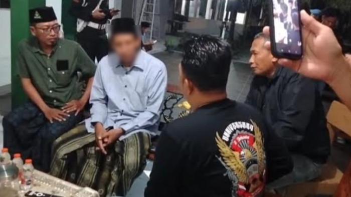 Ternyata kepala MI yang dianiaya oknum TNI di Lamongan pemuka agama, NU dan alumni Langitan bereaksi